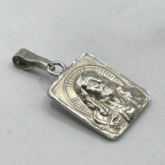 Vintage Mexico 925 Sterling Silver Jesus Christ & Mary Double Sided Pendant - Picture 3 of 7